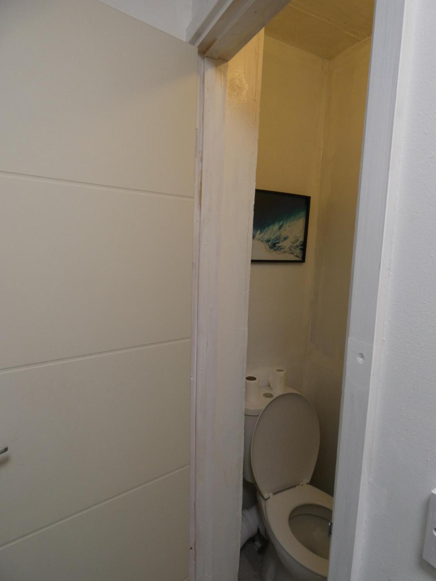 Bridge Street En Suite Rooms Мертир-Тидвилл Экстерьер фото